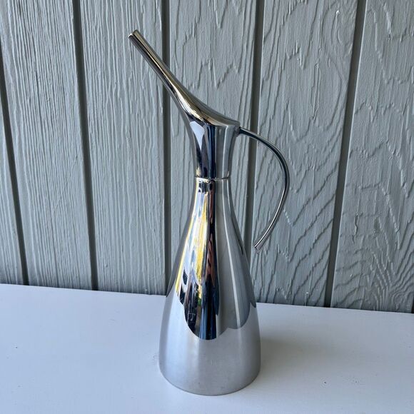 Curtis Stone Stainless Steel Olive Oil Can 16 oz Williams Sonoma Drip-Free Spout - Picture 8 of 10